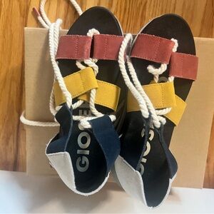 Amazing and super comfortable #Gioseppo Colorful Sandals - Yellow, Red, Blue